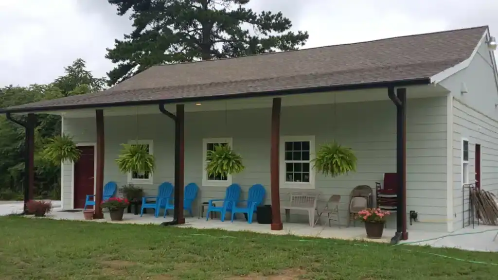 Exterior view of Wake Forest Alano Club in Wake Forest, NC, providing addiction recovery support and community programs.
