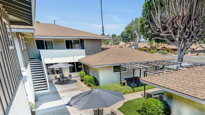 A welcoming and modern facility lobby with comfortable seating - Garden Grove rehab A welcoming and modern facility lobby with comfortable seating - Garden Grove rehab