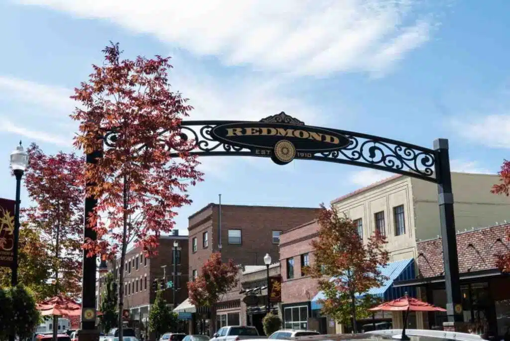 are there drug rehab centers in redmond oregon