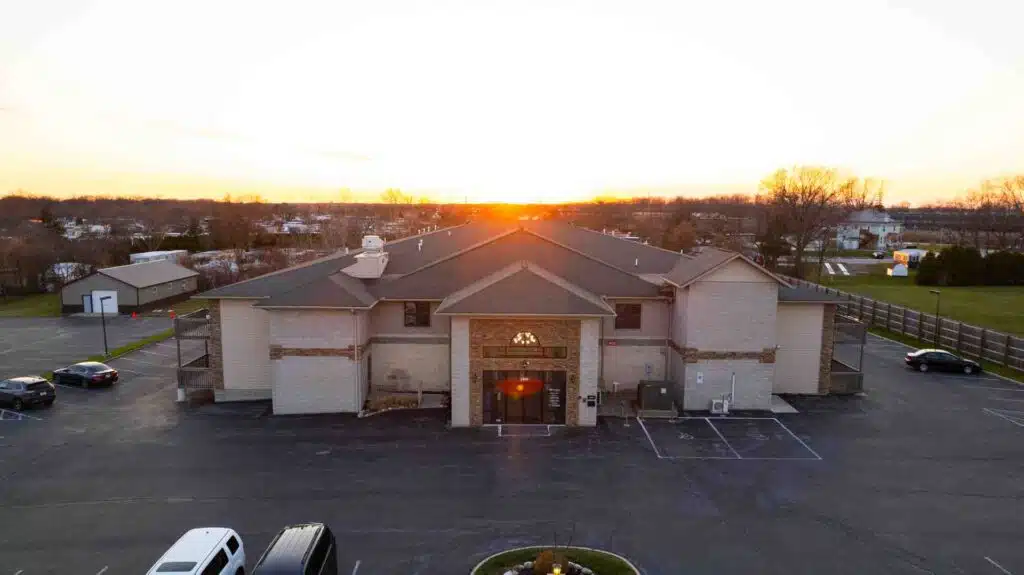 Free rehab centers Cincinnati guide image showing no-cost addiction treatment programs, medical detox, counseling, and recovery support in Cincinnati, Ohio